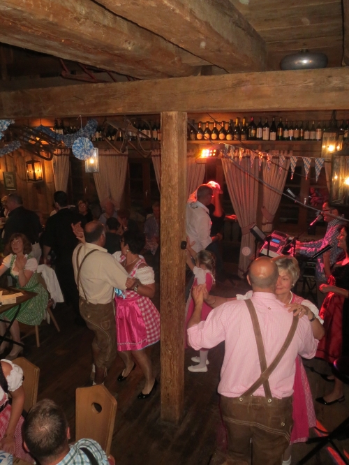 OKTOBERFEST RENCHTALHTTE 2015